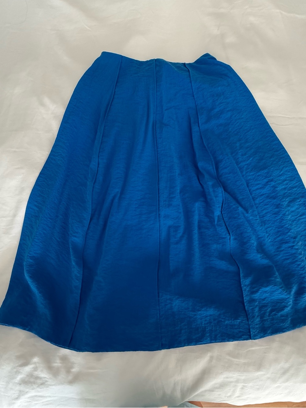 NWT Theory Blue Midi A-Line Skirt, Curved Flare Skirt in Relaxed Silk - Picture 4 of 5